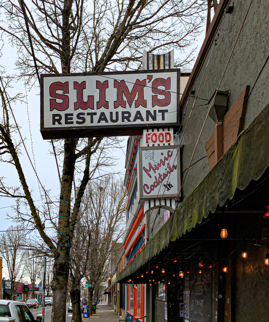 slim-s-restaurant-lounge-portland-dive-bars